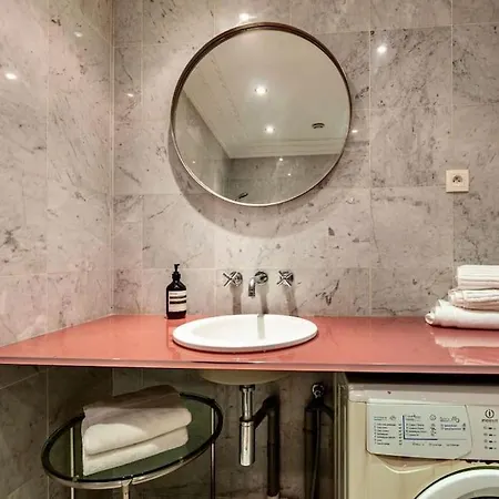 公寓 Charmant Au Coeur De 巴黎