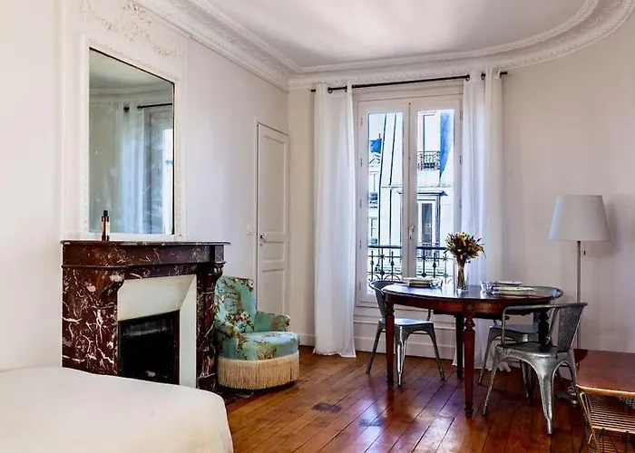 Charmant Au Coeur De * Parigi